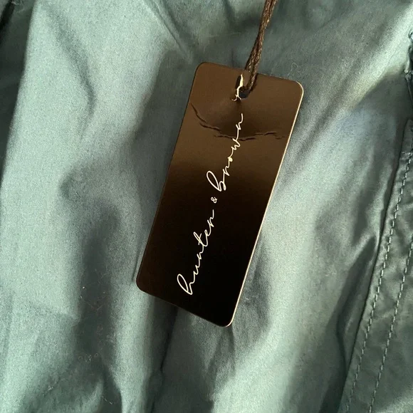 Hunter & Brown - Picture 3 of 4